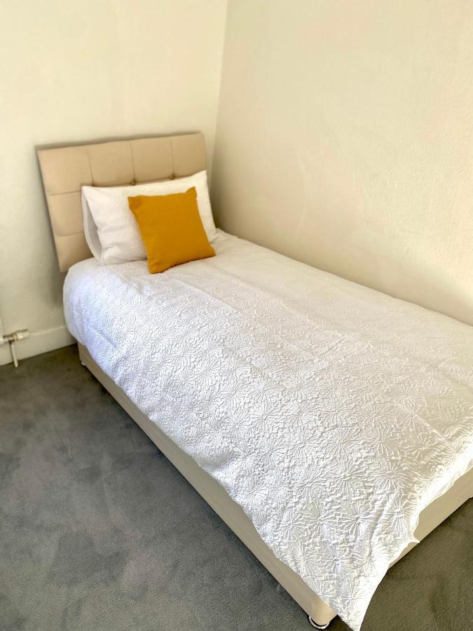 Modern 1 Bedroom Flat In Paddington London Bagian luar foto
