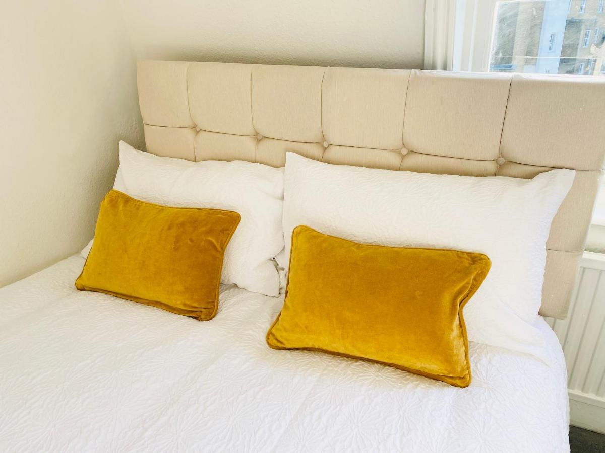 Modern 1 Bedroom Flat In Paddington London Bagian luar foto